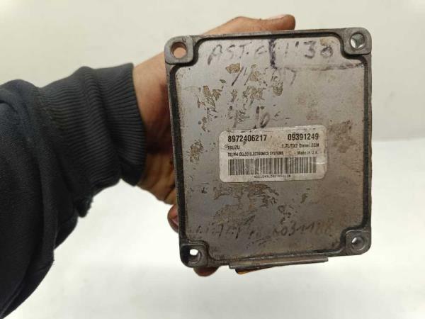 BOITIER GESTION INJECTION OPEL 1.7DTI - Vue 2